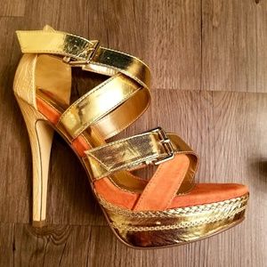 TWO LIPS Strappy Platform💋